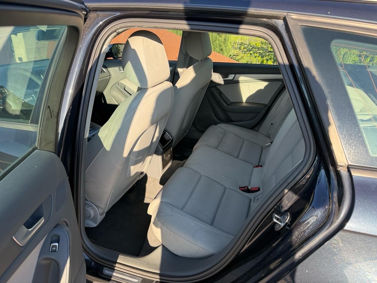 Audi A4 Avant 2.0 TDI 120 CV SI PERMUTE