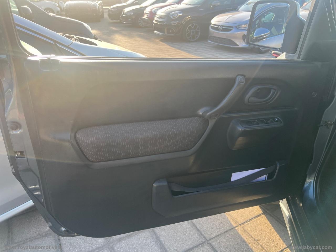 SUZUKI Jimny 1.5 DDiS 4WD JLX Più