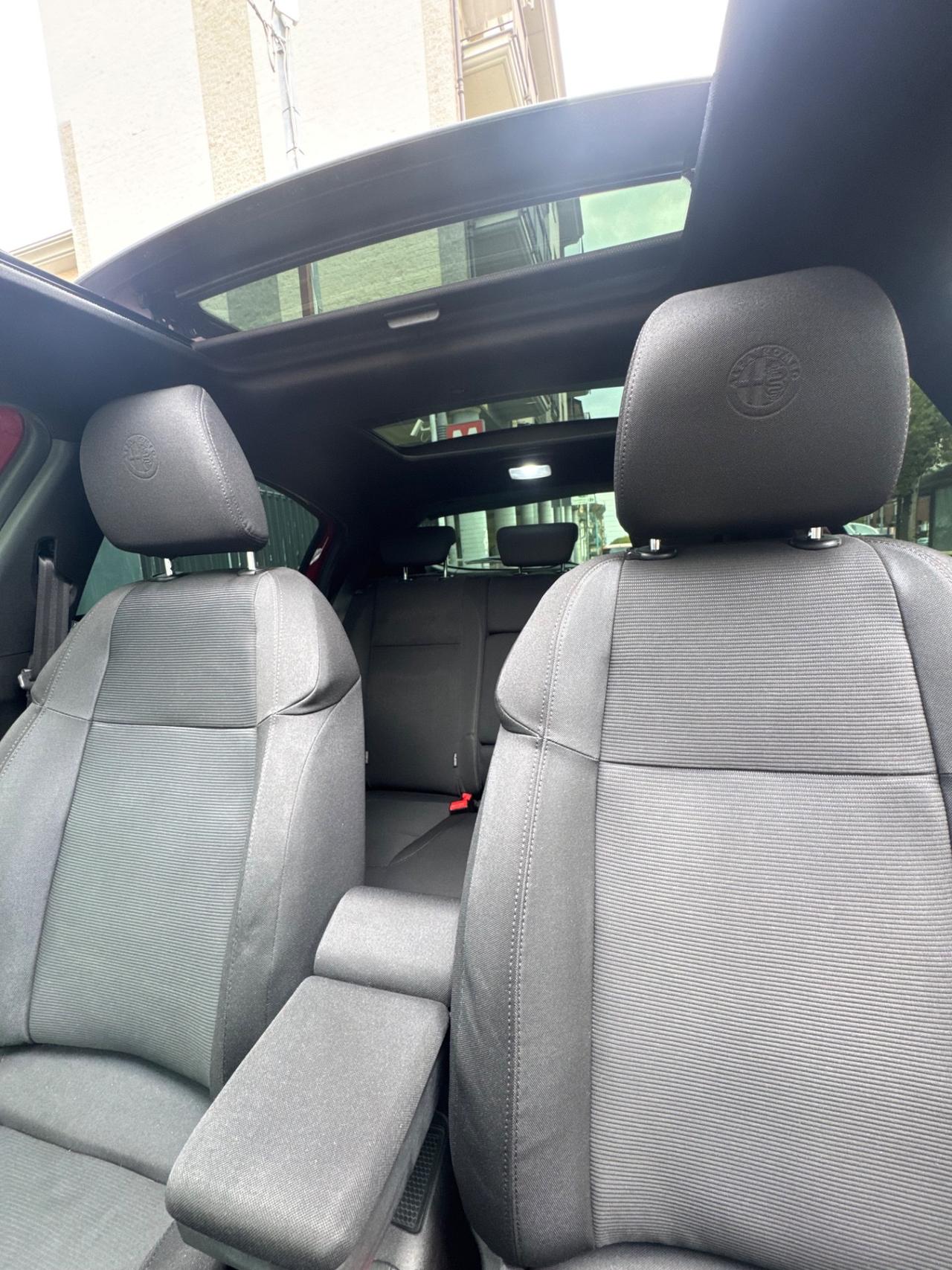 Alfa Romeo Giulietta 1.4 170 cv Tetto apribile