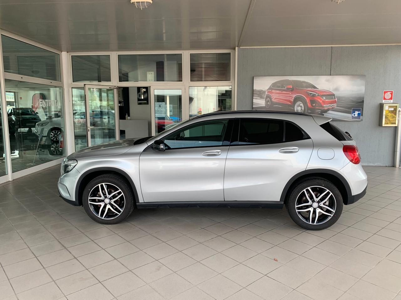 Mercedes-benz GLA 200 d Automatic Sport