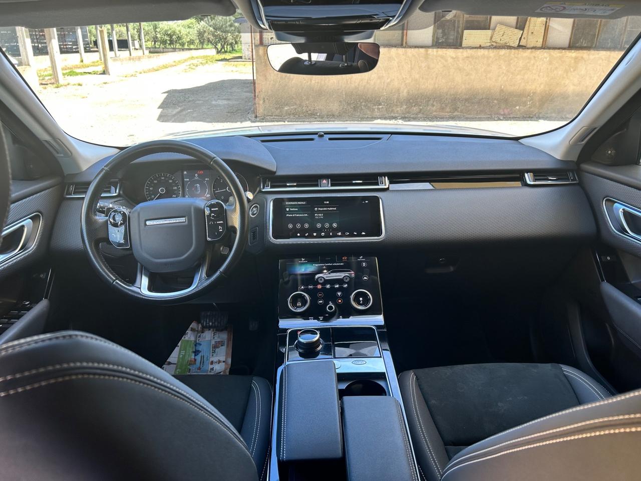 Land Rover Range Rover Velar Range Rover Velar 2.0D I4 180 CV HSE