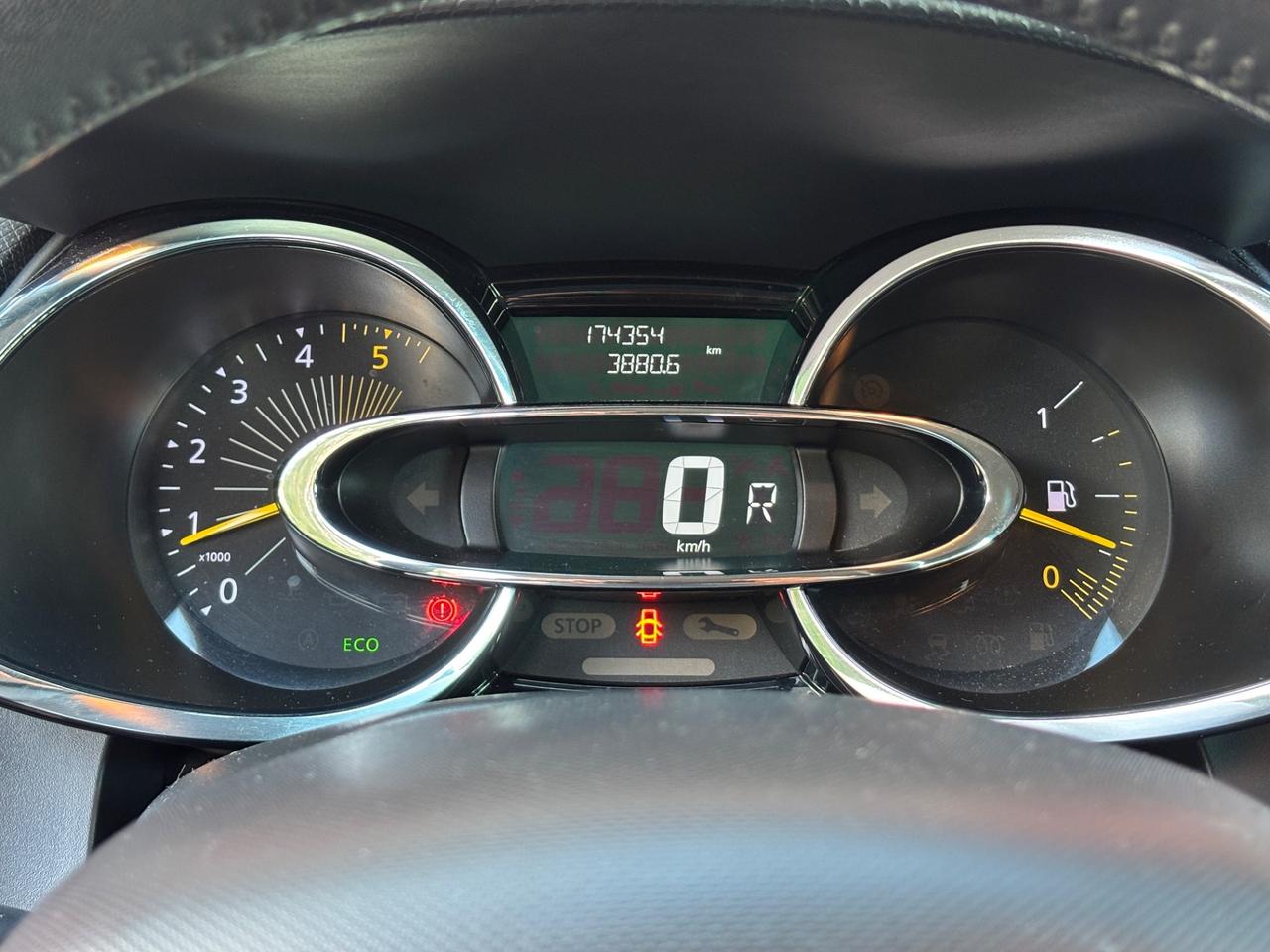 Renault Clio 1.5 dCi (CAMBIO AUTOMATICO)
