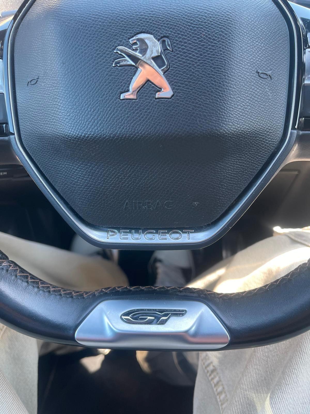 Peugeot 3008 1.2cc 130cv GT LINE PureTech Turbo S&S EAT8