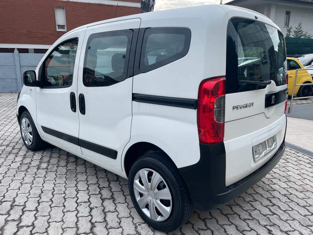 Peugeot Bipper Tepee 1.3 HDi 75 FAP Outdoor AUTOCARRO