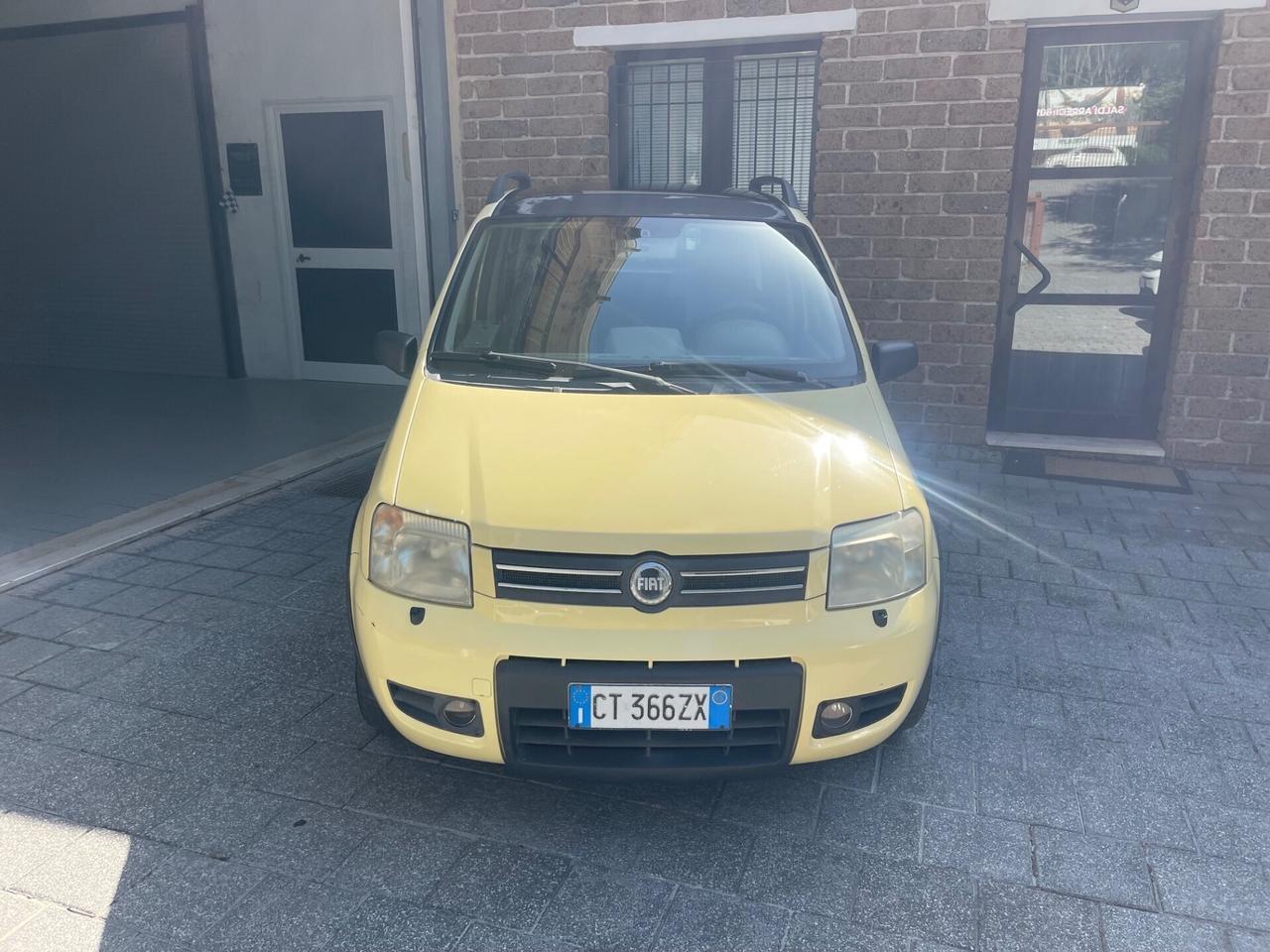 Fiat Panda 1.3 MJT 16V 4x4 Climbing