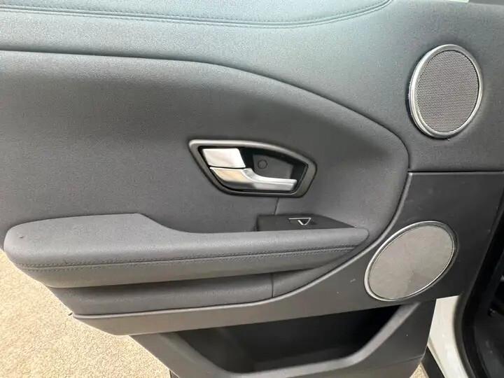 Land Rover Range Evoque 2.0 TD4 150 CV 5p. Pure