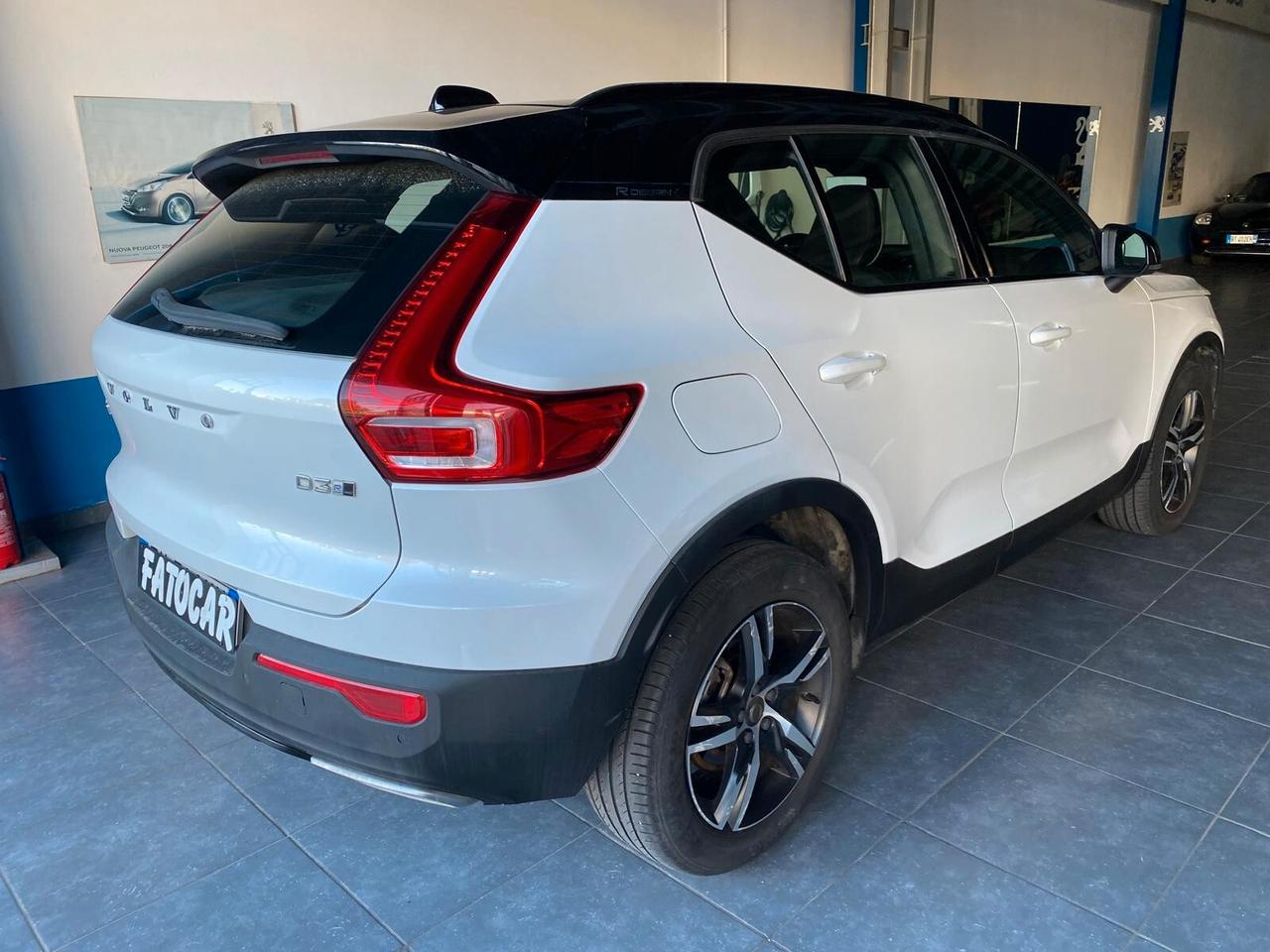 Volvo XC40 D3 AWD R-design