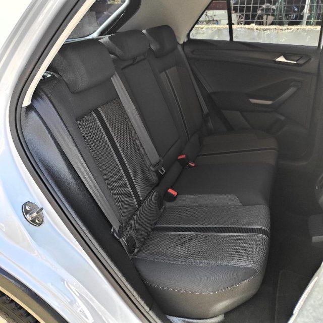 VOLKSWAGEN T-Roc 1.6 TDI SCR Business