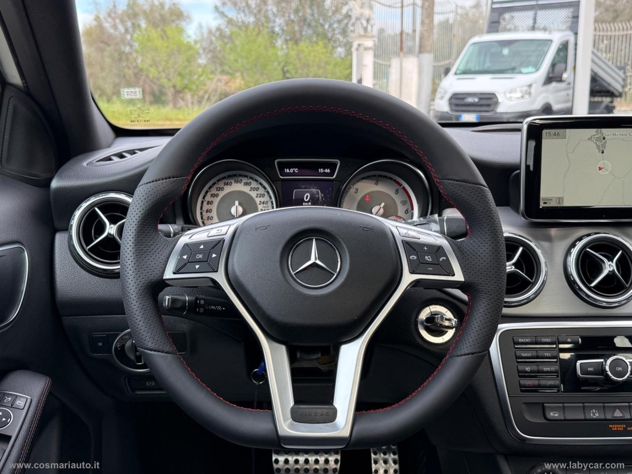 MERCEDES-BENZ GLA 220 CDI Automatic 4Matic Premium NIGHT EDITION