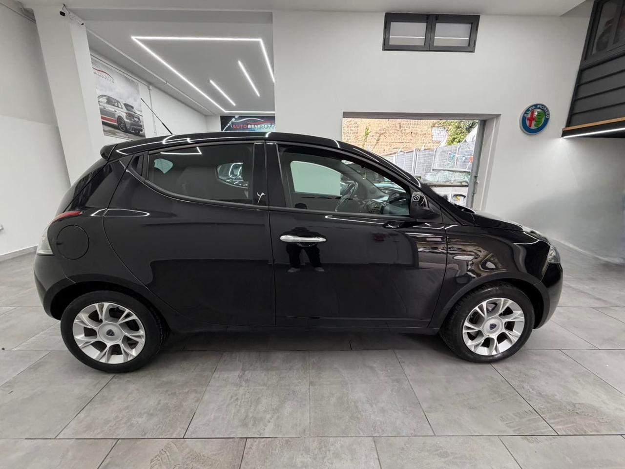 Lancia Ypsilon 1.3 MJT 95 CV S&S Gold 2016