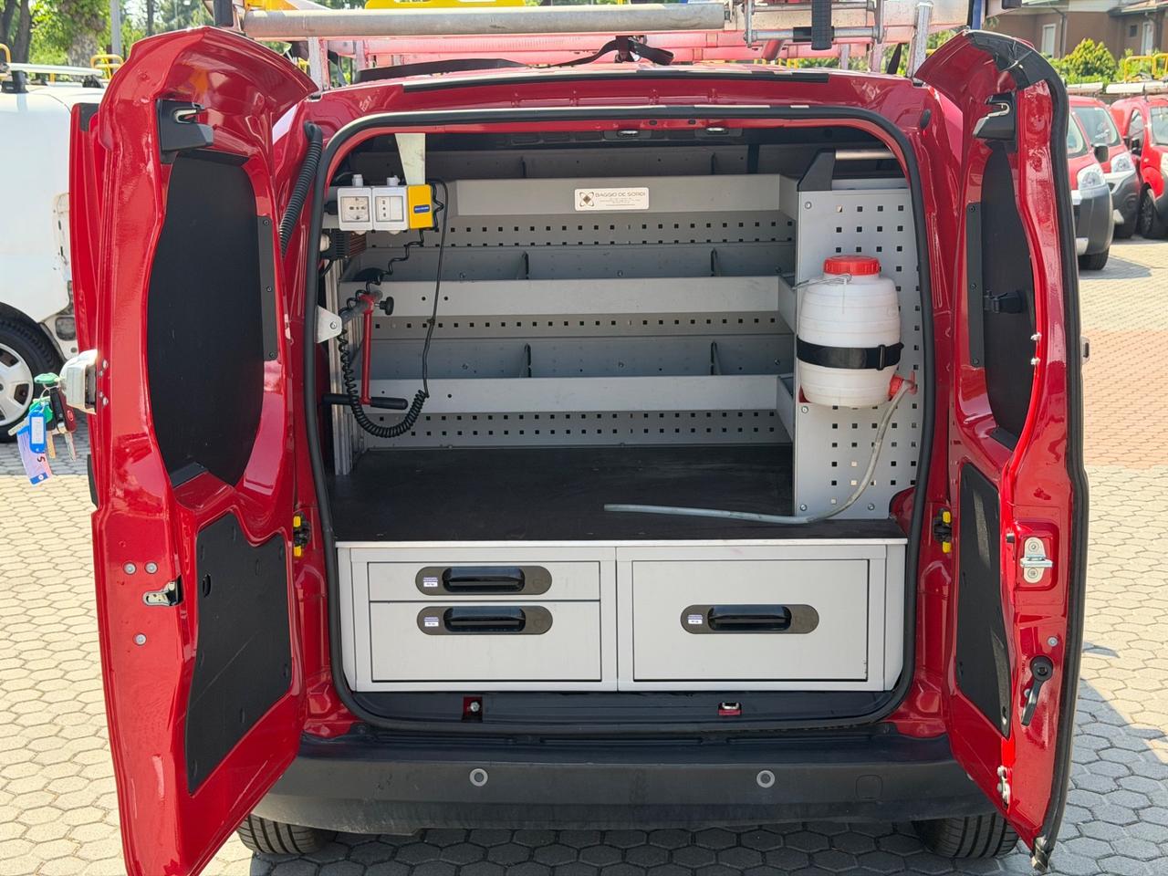 Fiat Fiorino 1.3 MJT 95CV Cargo Adventure