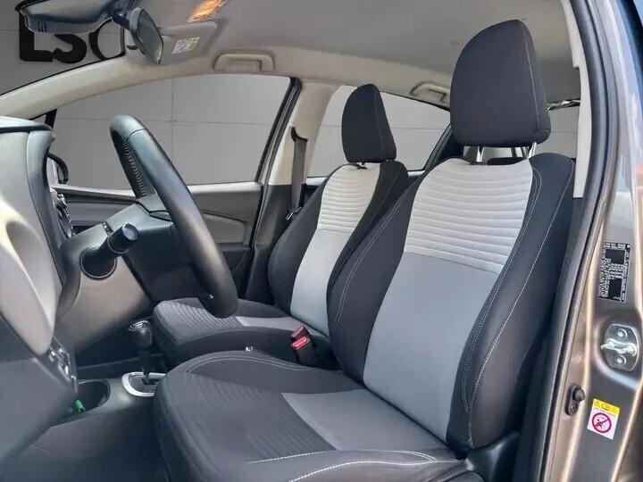 Toyota - Yaris 1.5 Hybrid Lounge
