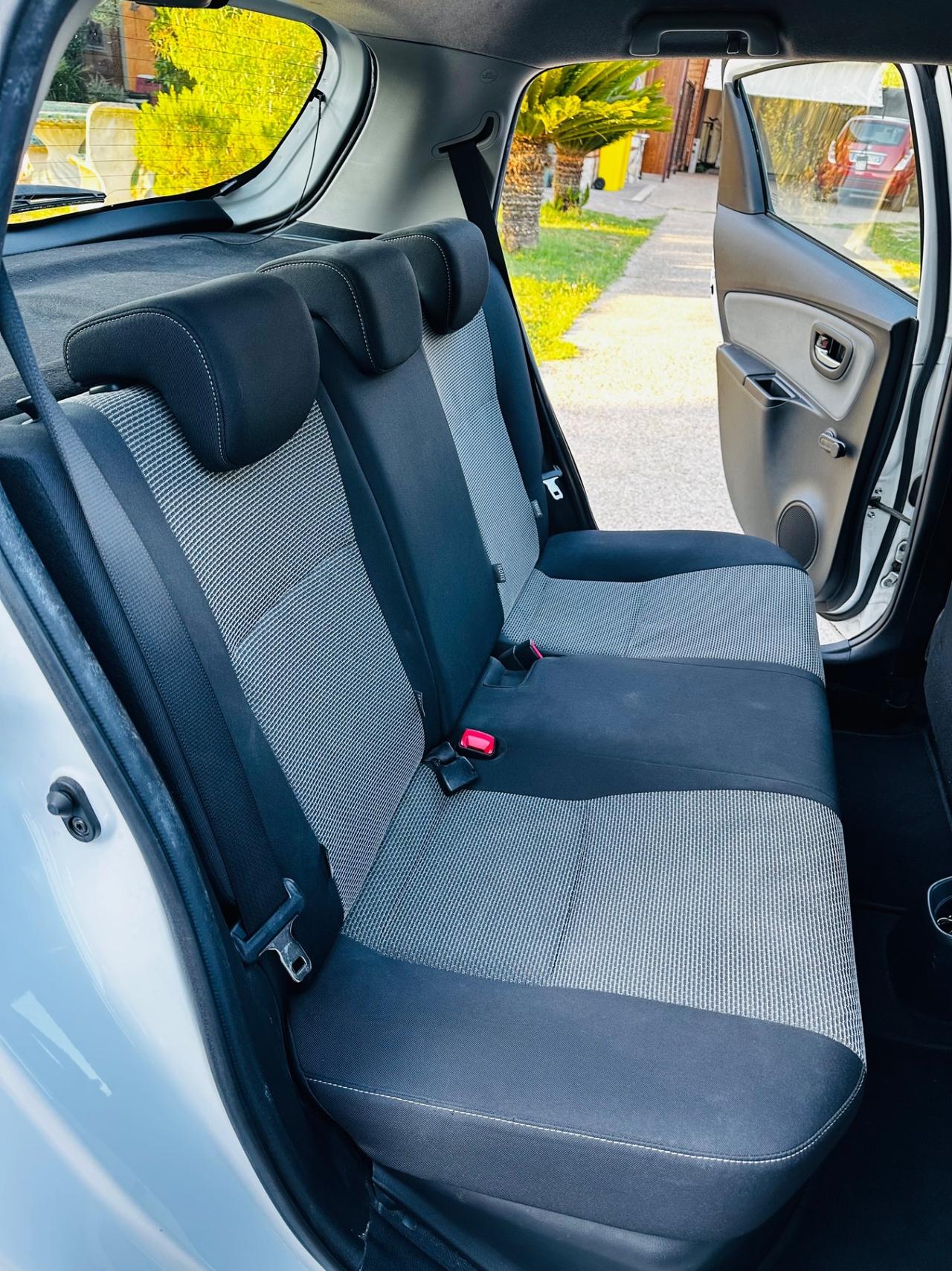 Toyota Yaris 1.5 Hybrid 5 porte Active