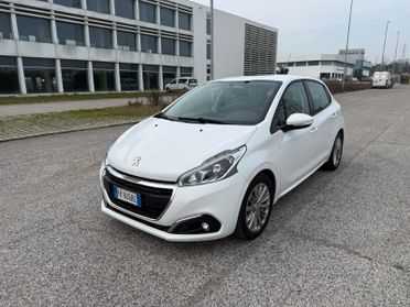 Peugeot 208 BlueHDi 75 5 porte Allure