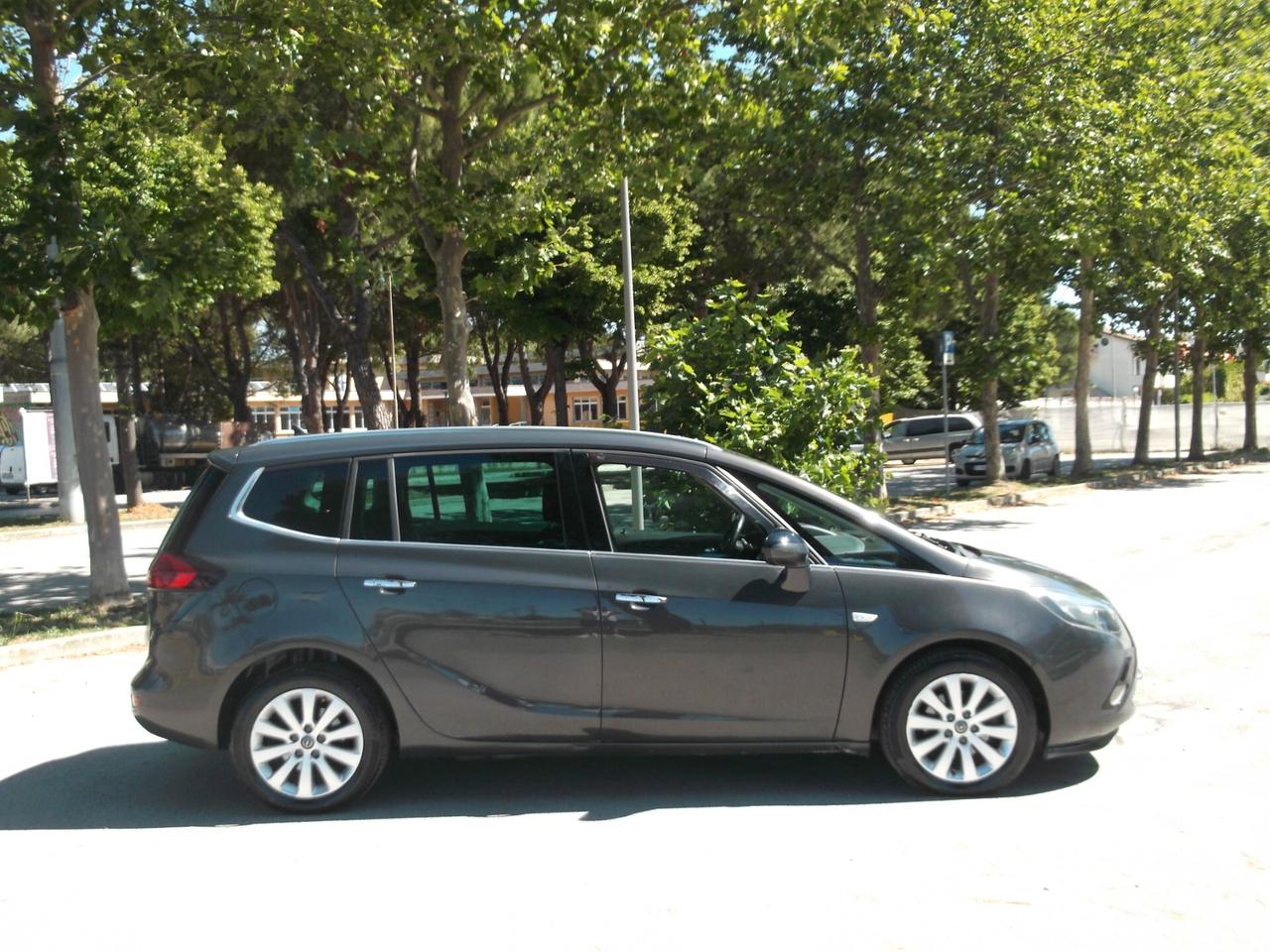 Opel Zafira 1.6 Turbo Metano 7P. Full 2013