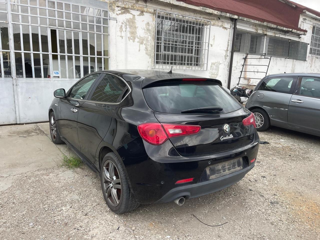 Alfa Romeo Giulietta 1.6 JTDm-2 105 CV Distinctive