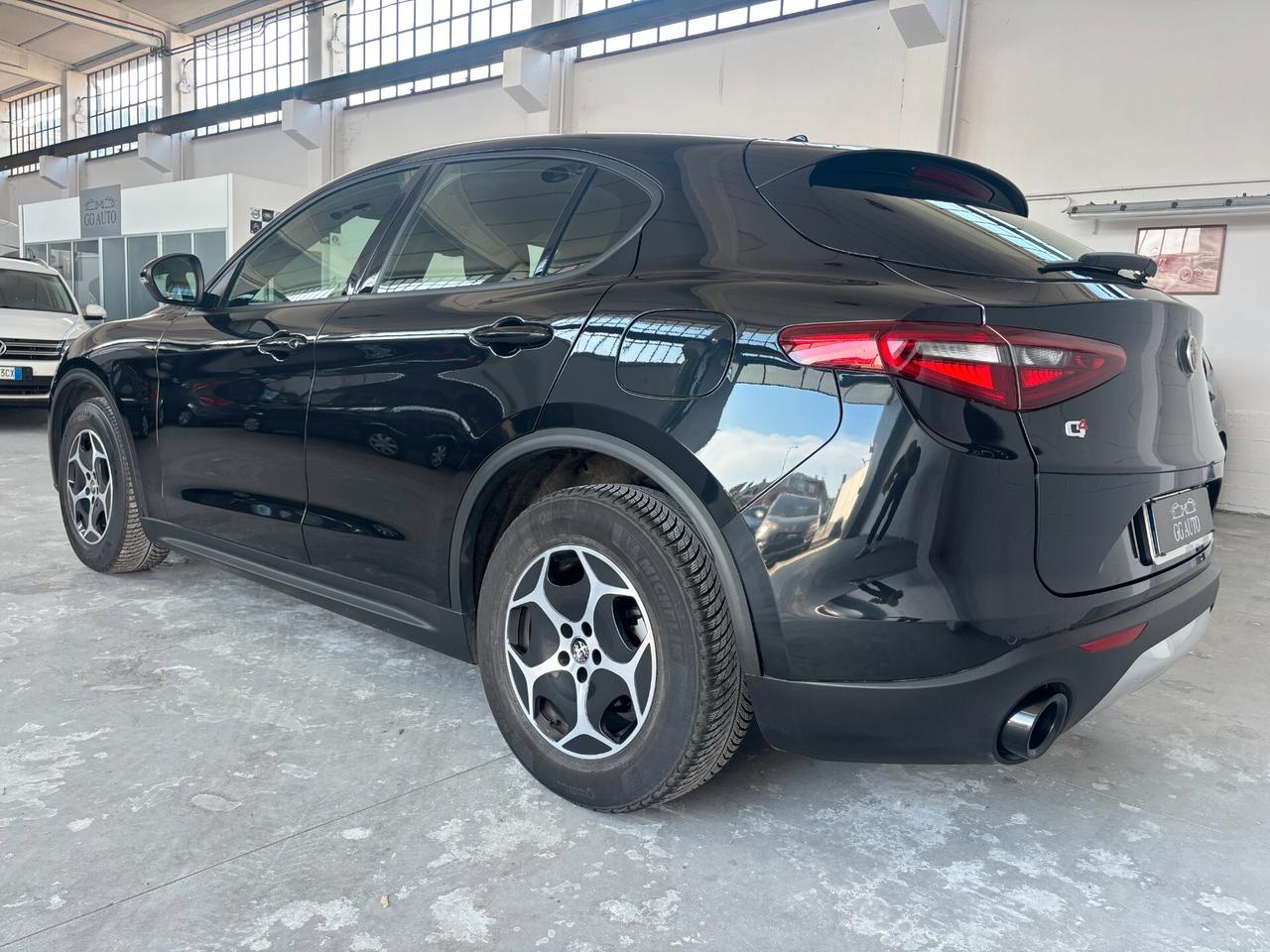 Alfa Romeo Stelvio 2.2 Turbodiesel 190 CV AT8 Q4 Business