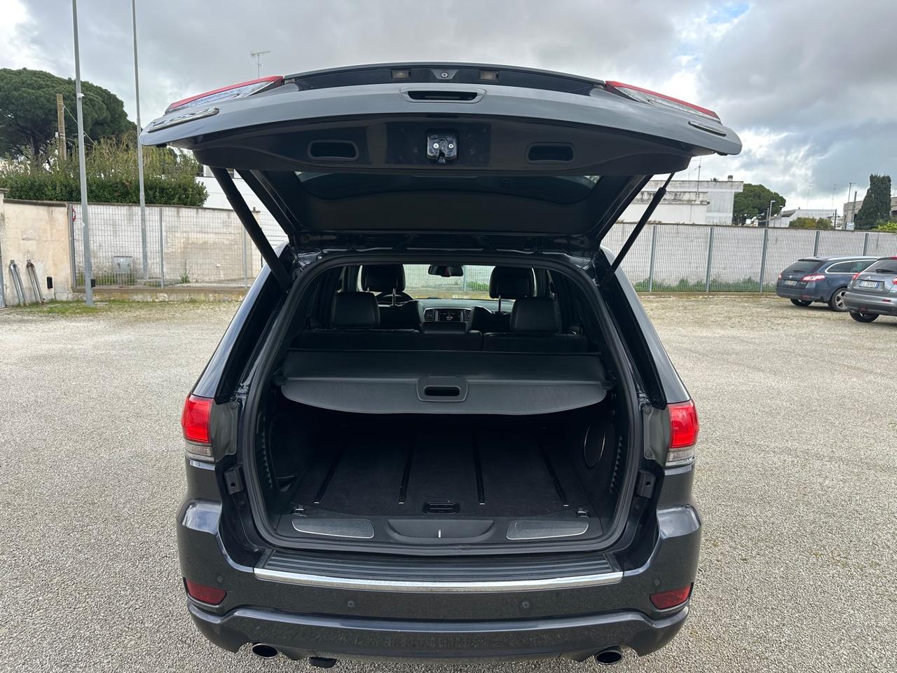 Jeep Grand Cherokee 3.0 V6 CRD 250 CV Multijet II Overland