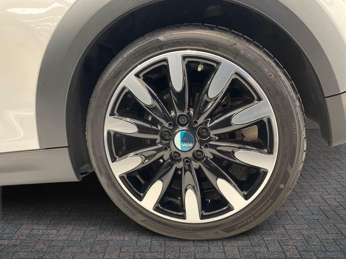 MINI Mini IV Cabrio F57 2021 - Mini Cabrio 1.5 Cooper Sidewalk auto