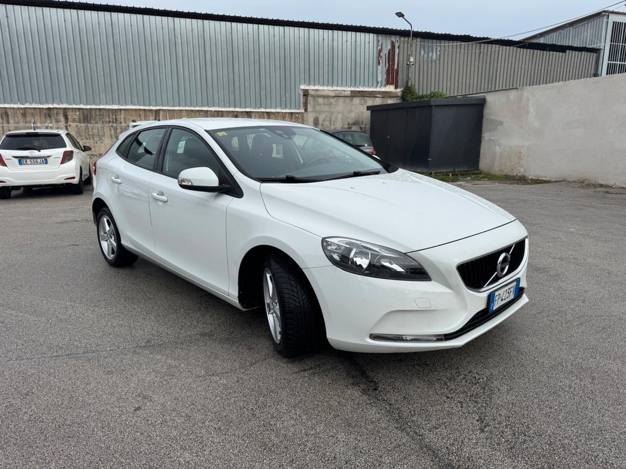 Volvo V40 D2 Business Plus