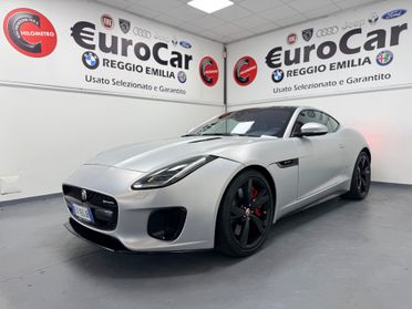 Jaguar F-Type 2.0 aut. Coupé Chequered Flag 05/2019 EURO 6D TETTO RETROCAM SCARICO