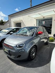 Fiat 500e Berlina 23,8 kWh Red 11/2021