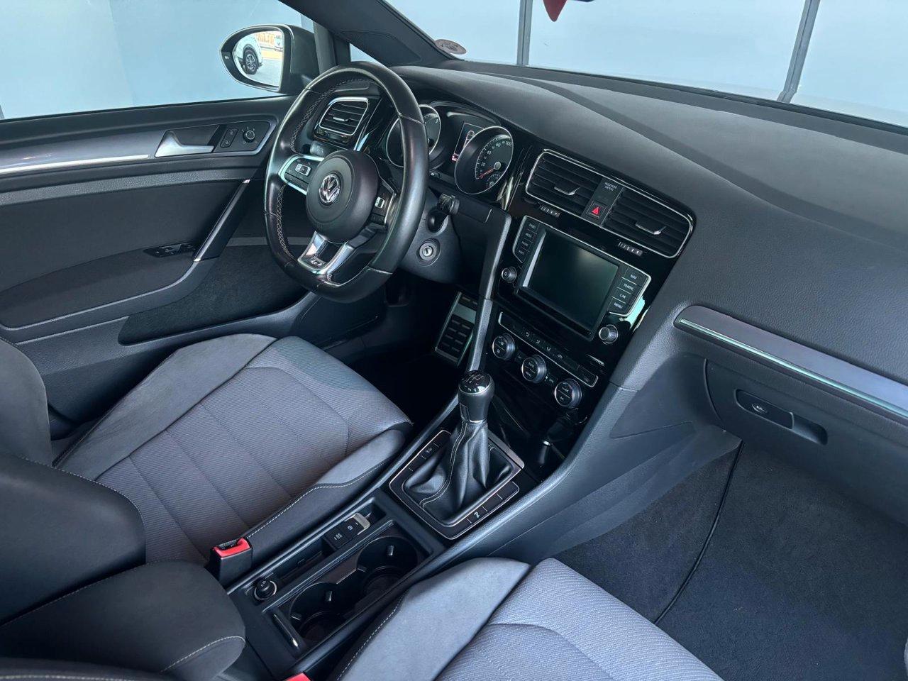 Volkswagen Golf 5 Porte Golf 5p 1.6 tdi Sport Edition 110cv R-Line