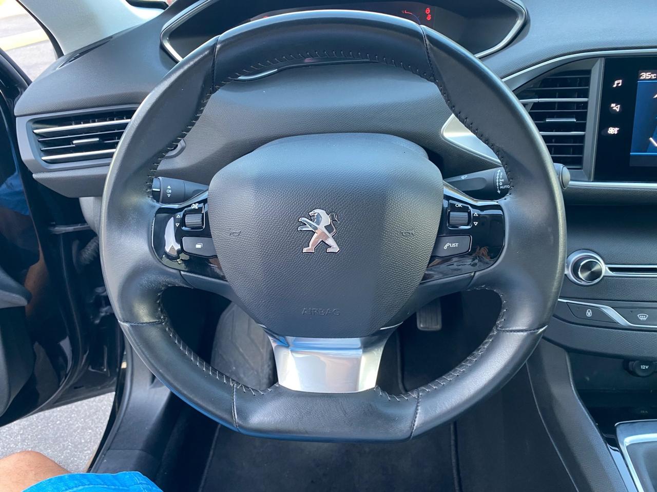 Peugeot 308 My21 Sw 1.5 130 Cv S&S Business