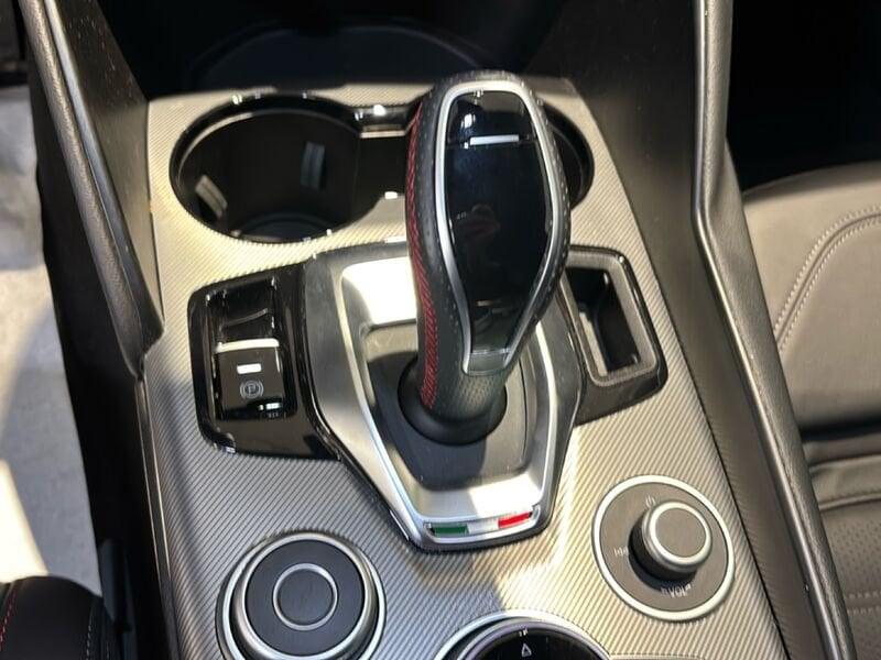 Alfa Romeo Giulia 2.0 T 280cv Competizione AT8 Q4