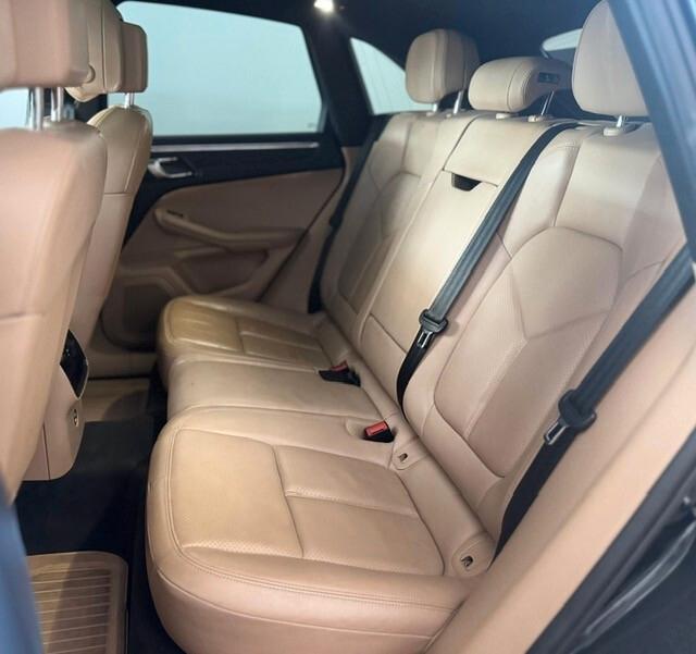 Porsche Macan 2.0