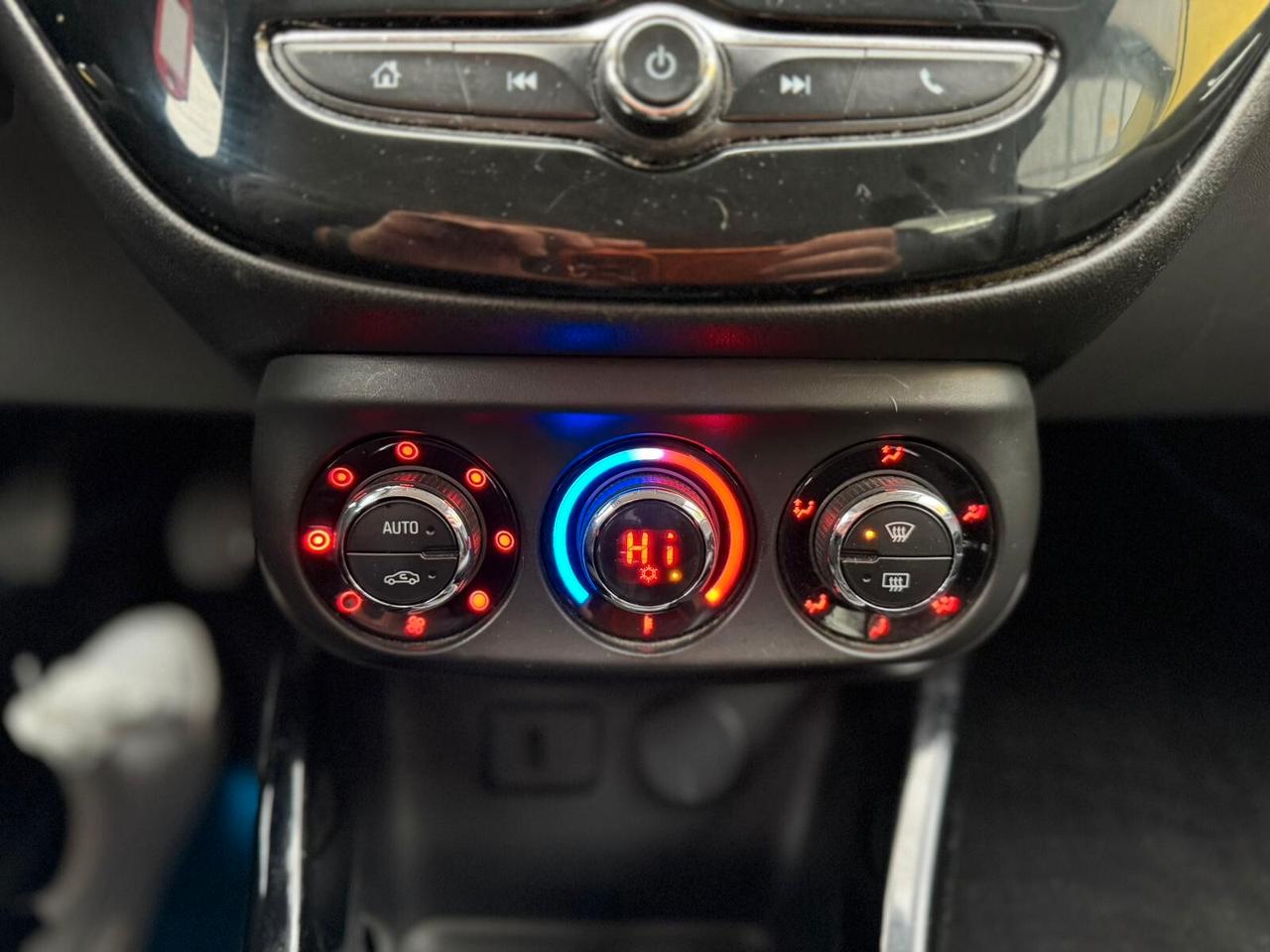 Opel Corsa 1.4 90CV GPL Tech 5 porte Innovation