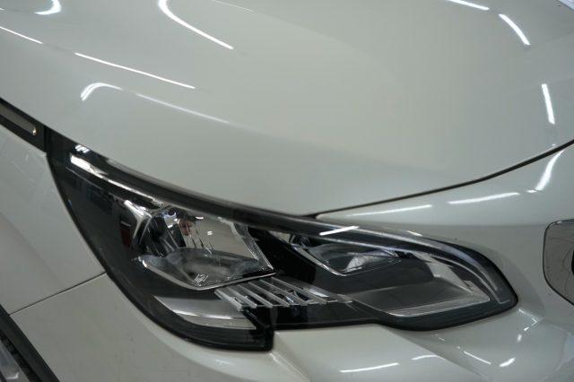 PEUGEOT 3008 BlueHDi 130 S&S EAT8 Business Uniprop. Tagliandata