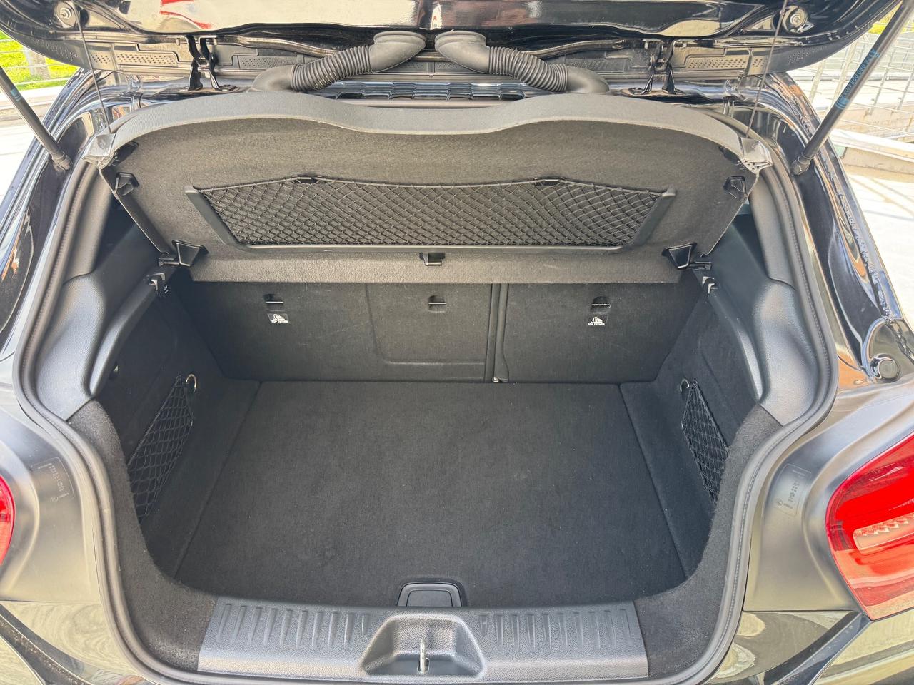 Mercedes-benz A 180 d Automatic Premium Amg Tetto