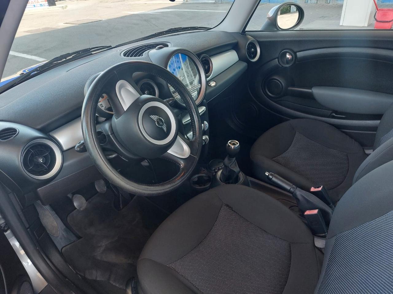 Mini 1.4 16V One OK NEOPATENTATI 12 MESI GARANZIA