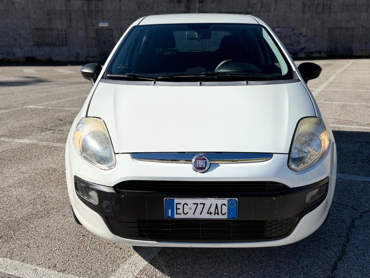 Fiat Punto Evo 1.4 5 porte Active OK NEOPATENTATI
