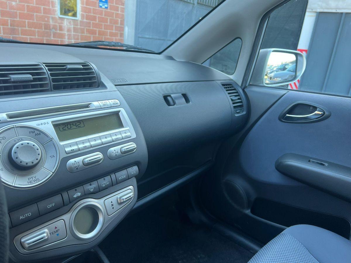 HONDA - Jazz - 1.4 i-DSi 5p. ES VSA