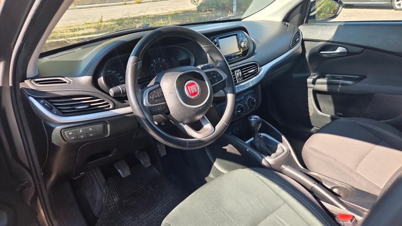 Fiat Tipo 4 porte 1.4 benzina