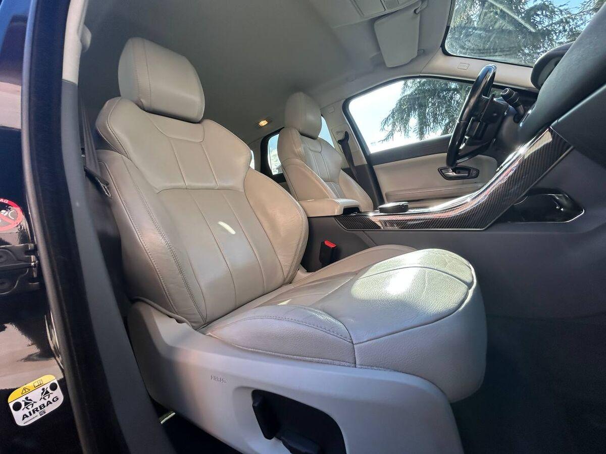 Land Rover Range Rover Evoque 2.0 td4 SE Dynamic 150cv 5p auto