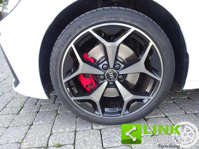 AUDI A1 SPB 40 TFSI S tronic Identity Black S Line