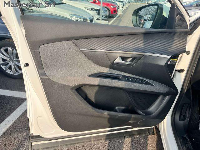 PEUGEOT 5008 5008 1.5 bluehdi Business 7 posti - FX100DF