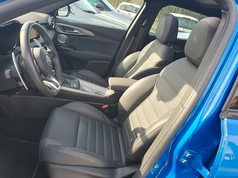 ALFA Tonale 1.3 PHEV 280 AT6 VELOCE NAVI CAM TETTO