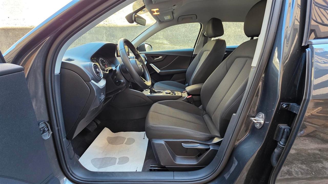 Audi Q2 30 TDI S tronic Business