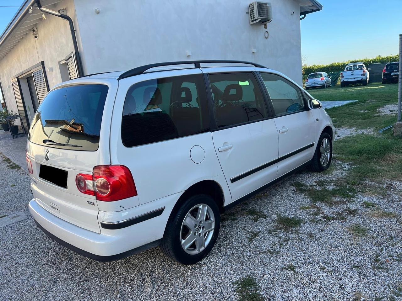 Volkswagen Sharan 1.9 TDI/115 CV cat Tipt. Trendline Nav.