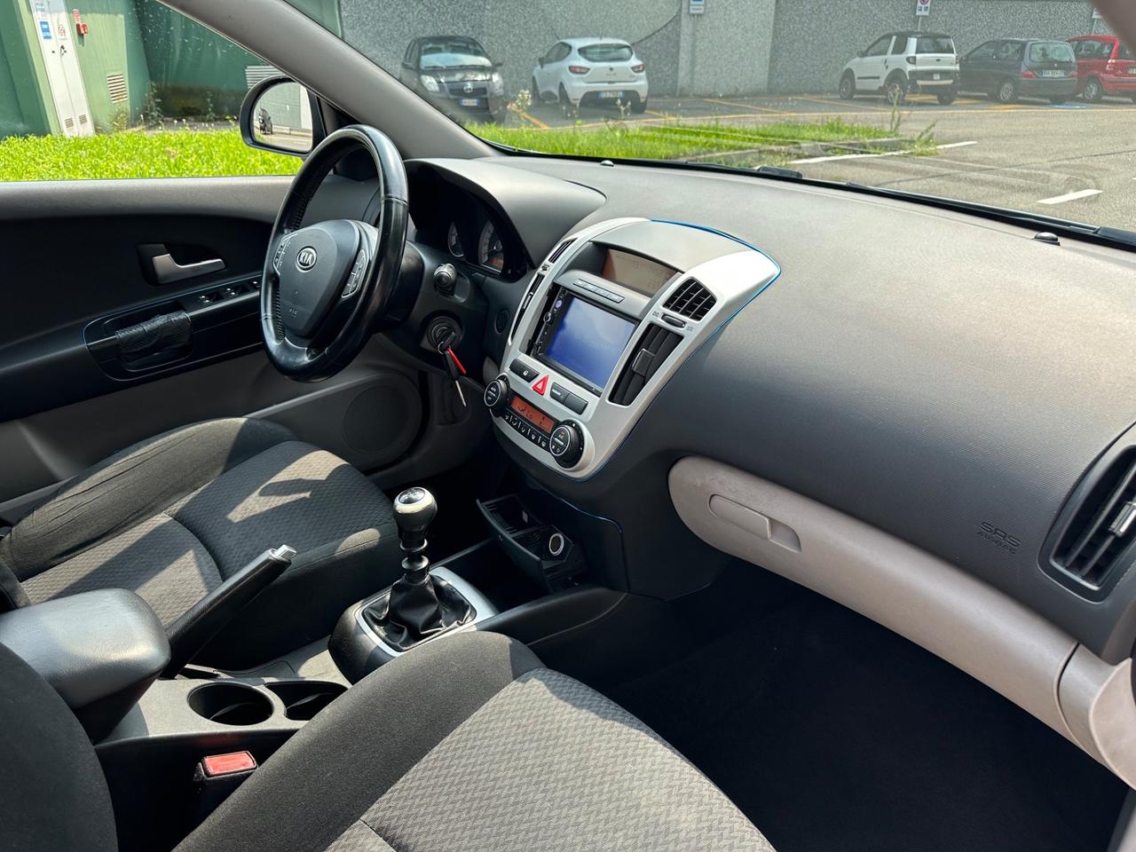Kia Ceed cee'd 1.4 109CV 5p. EX