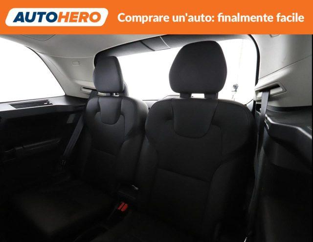 VOLVO XC90 B5 (d) AWD Geartronic 7 posti Momentum Pro