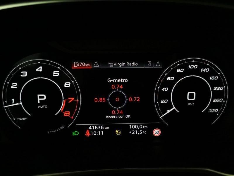 Audi Q3 RS 2.5 quattro s-tronic
