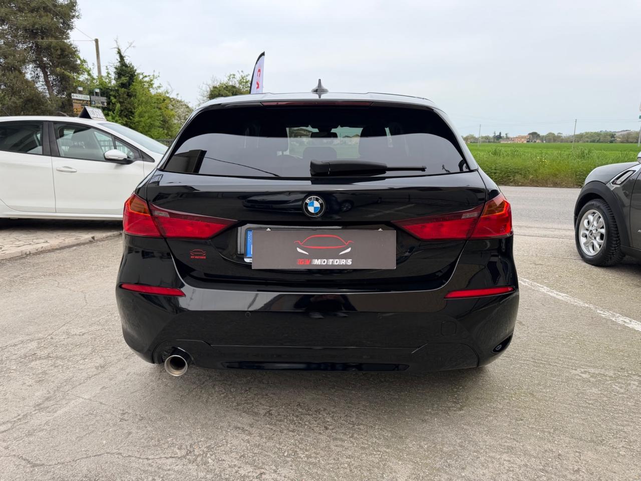 Bmw 118i 5p. Sport F40