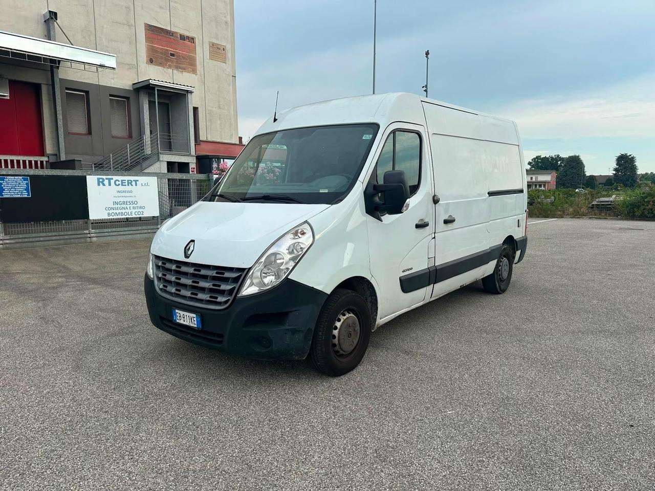Renault master