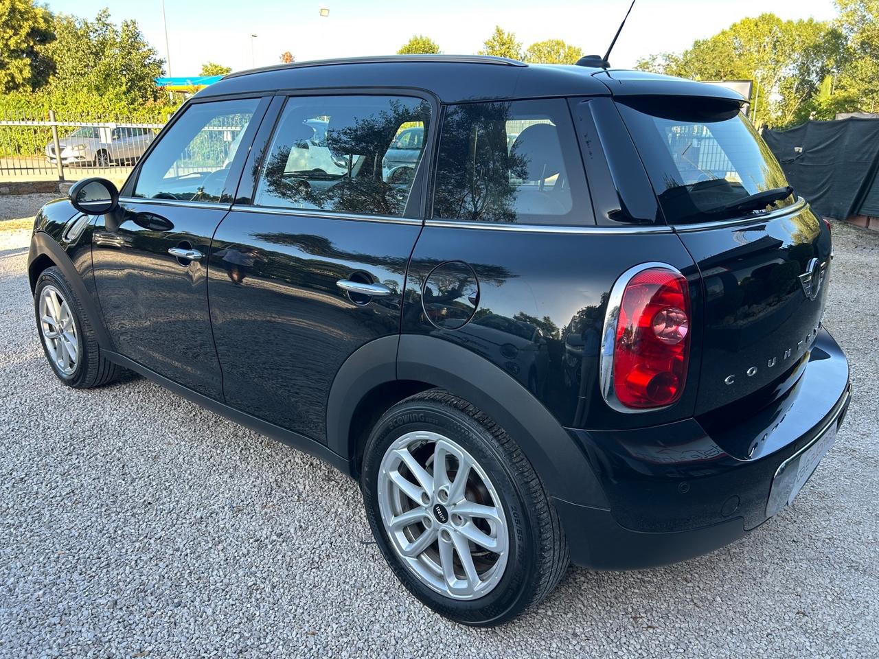Mini Cooper D Countryman 1.6 BUSINESS NAVI