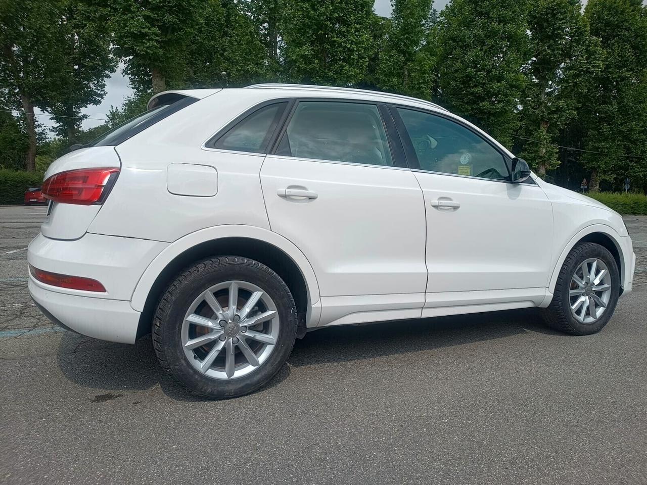 Audi Q3 TDI 150cv Quattro per Esportazione